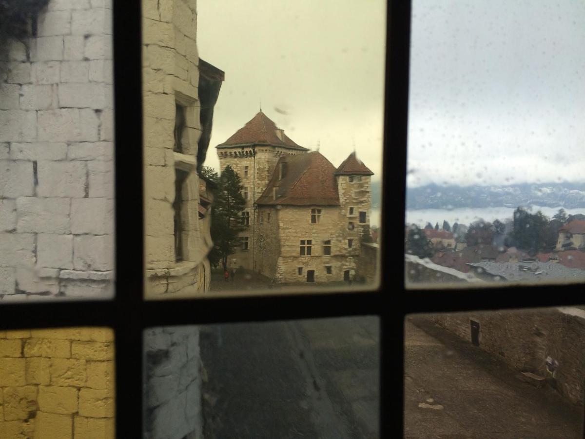 Gite Urbain Au 2Bis - Annecy Eksteriør bilde