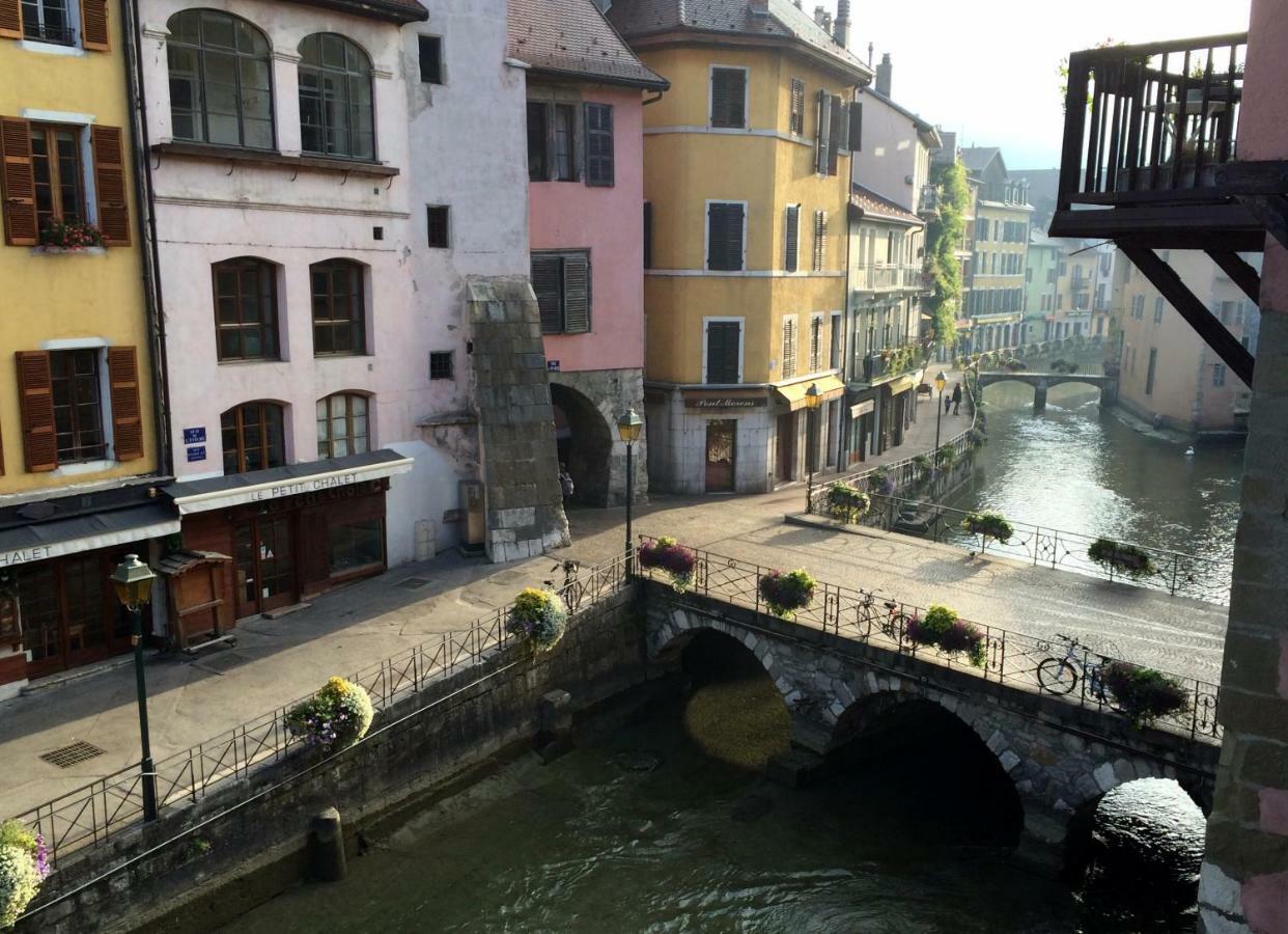 Gite Urbain Au 2Bis - Annecy Eksteriør bilde